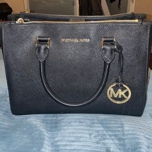 Michael Kors handbag 100% Authentic